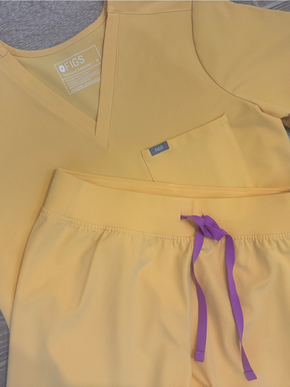 FIGS Women's Scrub Set — Top: Catarina & Bottom: Livingston